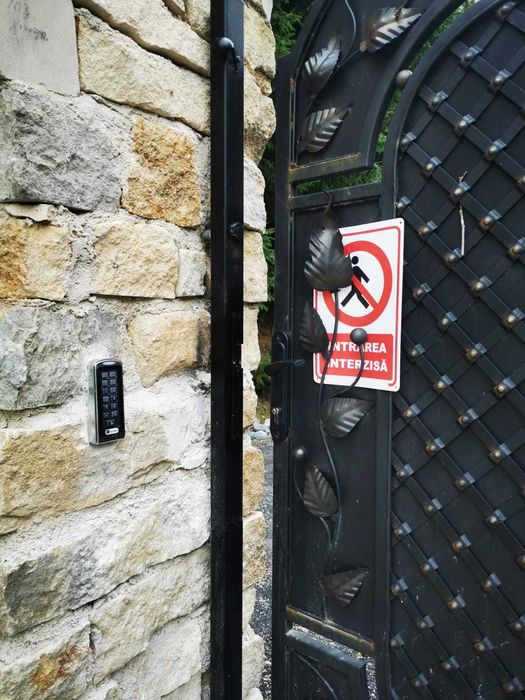 Video interfoane sonerii aplicatie tableta control acces montaj Cluj