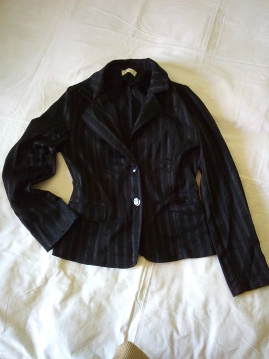 Черно дамско сако