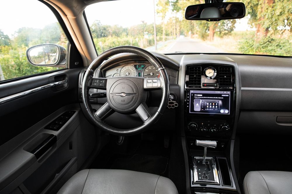 CHRYSLER 300C 2009 — imagine 5