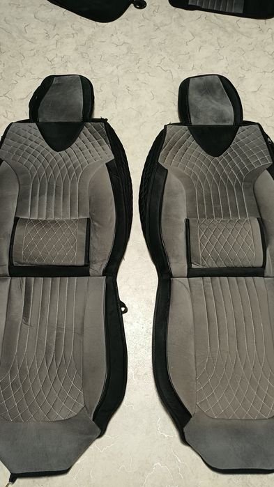 Продам чехлы на камри