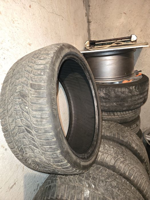 Зимни гуми ханкок 245/35/19