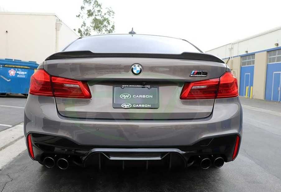 Цс лип спойлер за багажник бмв г30 / bmw g30 cs spoiler / добавка