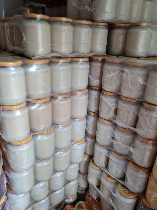 Vand miere salcam, mana, paducel, zmeur, izma