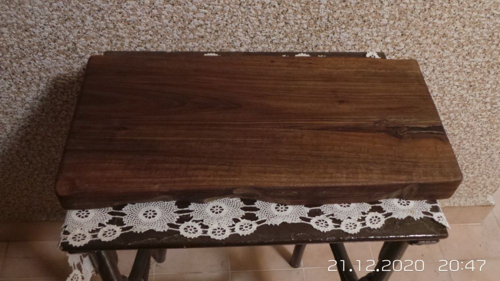 Орехови дъски за рязане и сервиране