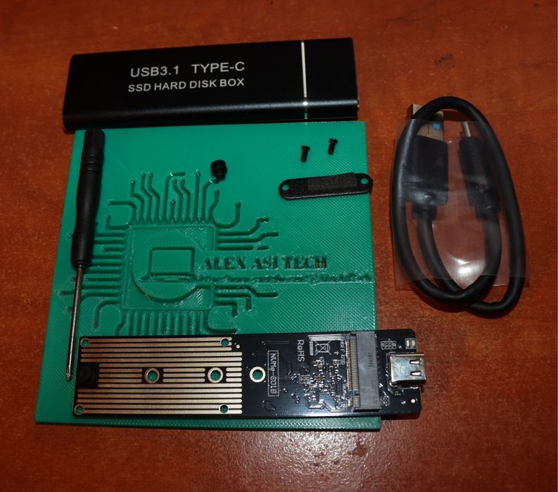 Carcasa Rack Extern NVME + m.2 SATA USB-C 3.1 Nou