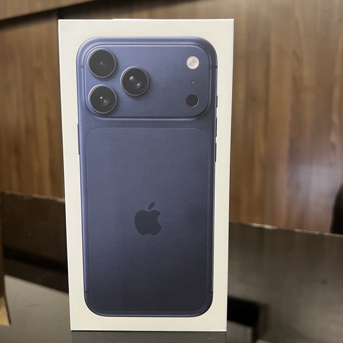 Нов! 12м Гаранция! iPhone 17 Pro 256GB 12GB RAM Blue, Orange, Silver