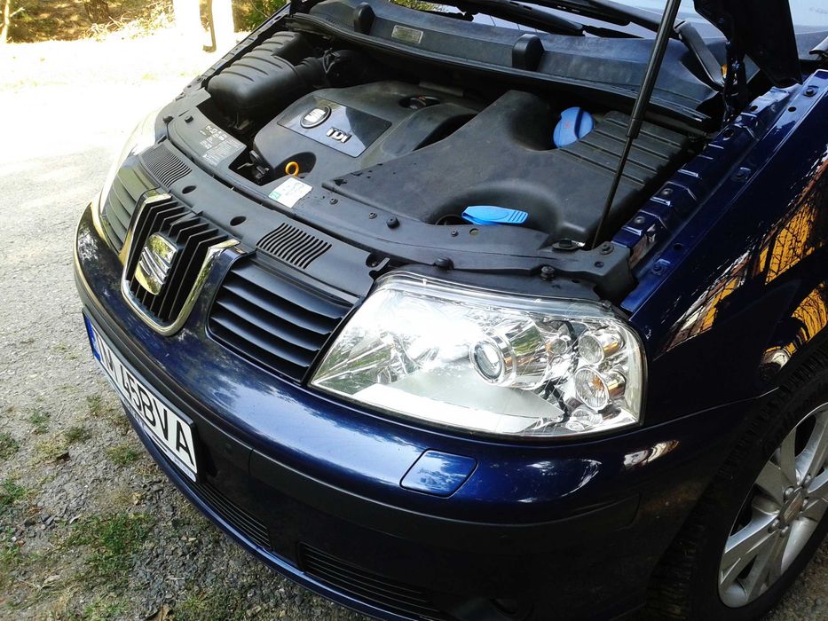 SEAT Alhambra 2009 — imagine 4