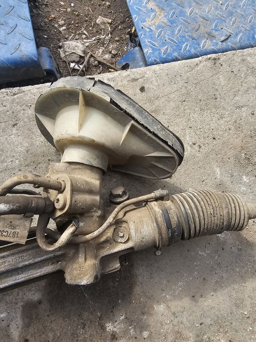 Caseta directie Ford Mondeo MK3 2005 2.0 tdcit