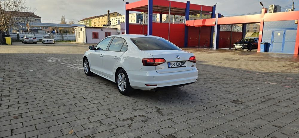 Vând VW Jetta stare perfectă funcționare