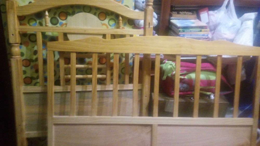 Детская кроватка-манеж