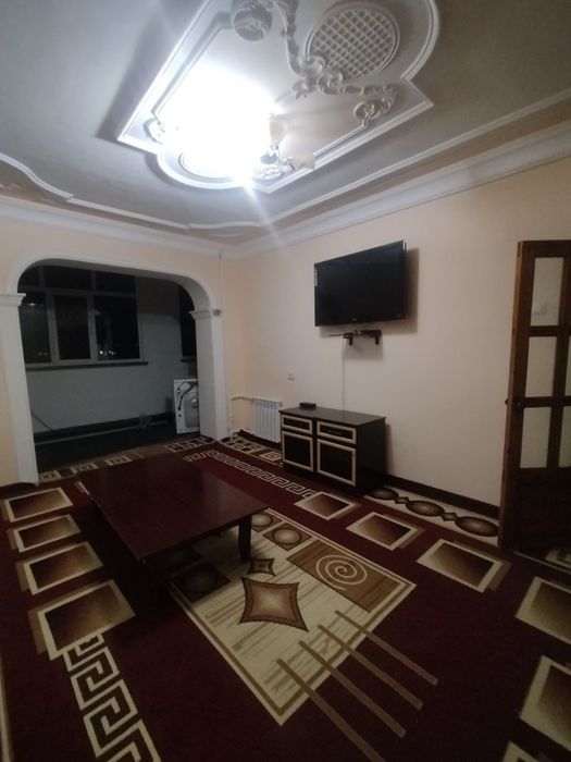 Ijaraga kvartira beriladi Sagdiyana parish olda 3 xona 3 etaj