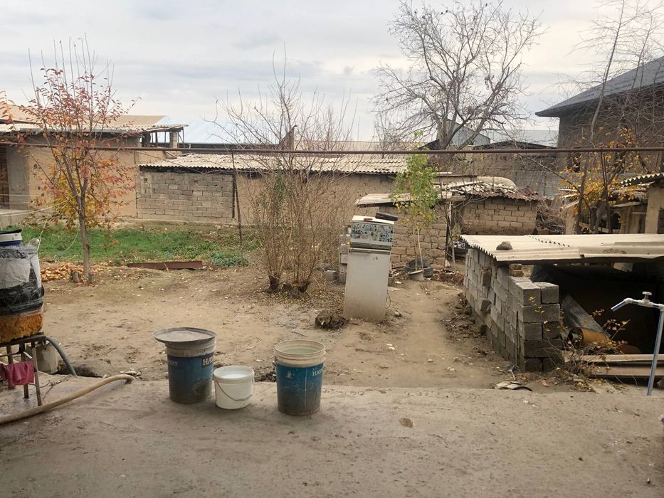 Ховли сотилади срочнога