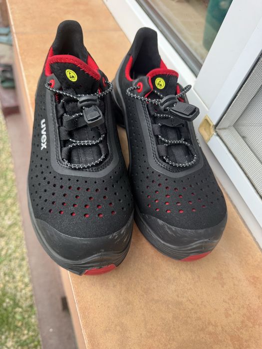 Pantofi de protectie UVEX
