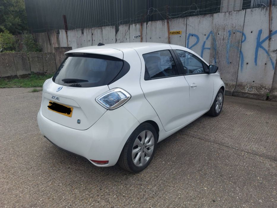 Dezmembrez / Piese din dezmembrare Renault ZOE generatia 1 - 5AM