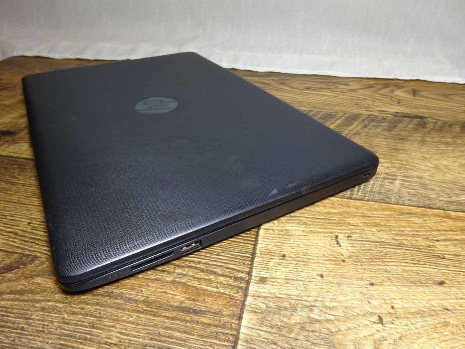 Laptop HP Notebook 15-db0699ng / Ryzen 3 2200U 8Gb ddr4 /ssd+hdd