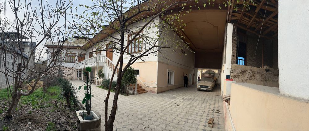 Андижон шахрида ховли уй сотилади