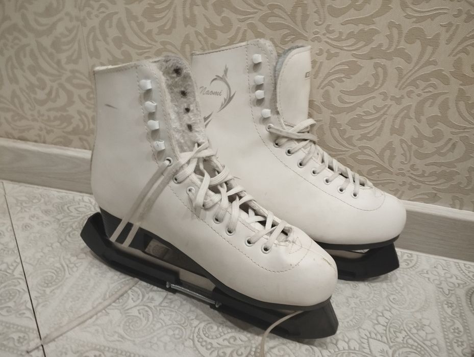 Коньки для фигурного катания