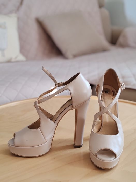 Sandale Veronese din piele, culoare ivoire, marime 35