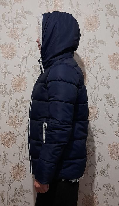 Продам зимнюю куртку