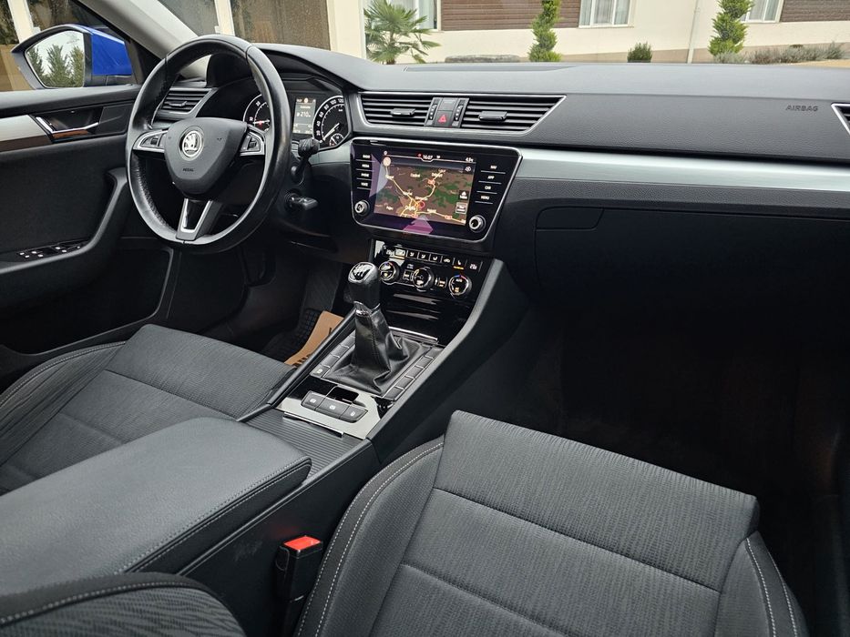 Skoda Superb 2.0 tdi