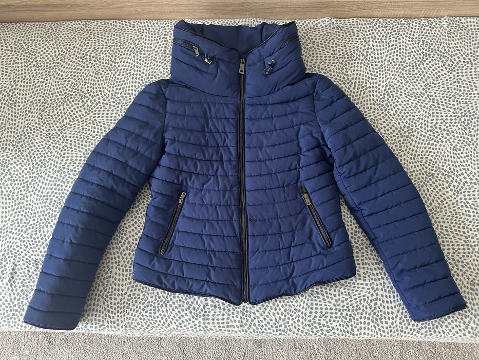 Тъмно  синьо зимно яке ZARA