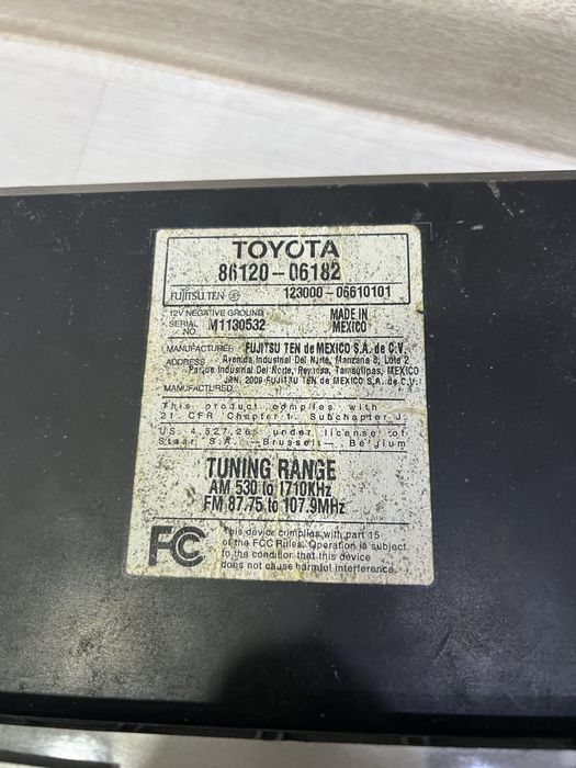 Мафон Toyota Camry 40-45