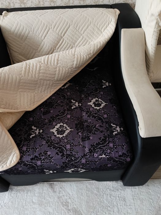 Кресло чистое, удобное