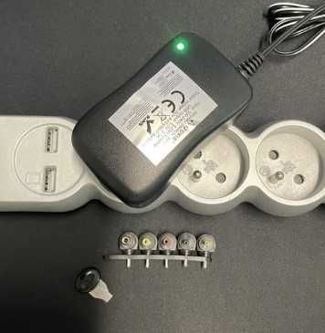 Универсален захранващ адаптер/ зарядно 30W от 3 до 12V