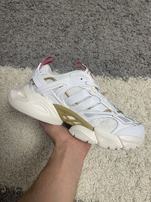Adidas XLG Runner Deluxe
