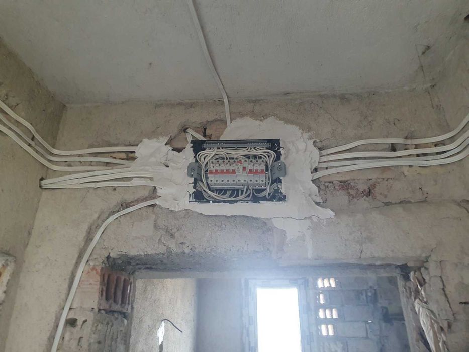 Продава се Къща в с. Саранци, Област София-област - 180 кв.м за 1345 €/кв.м - Снимка #22