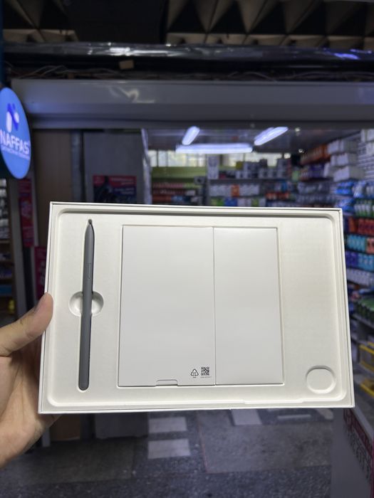 Samaung galaxy tab s 9 fe 5g 128g