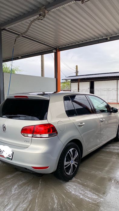VOLKSWAGEN e-Golf 2010 — imagine 2