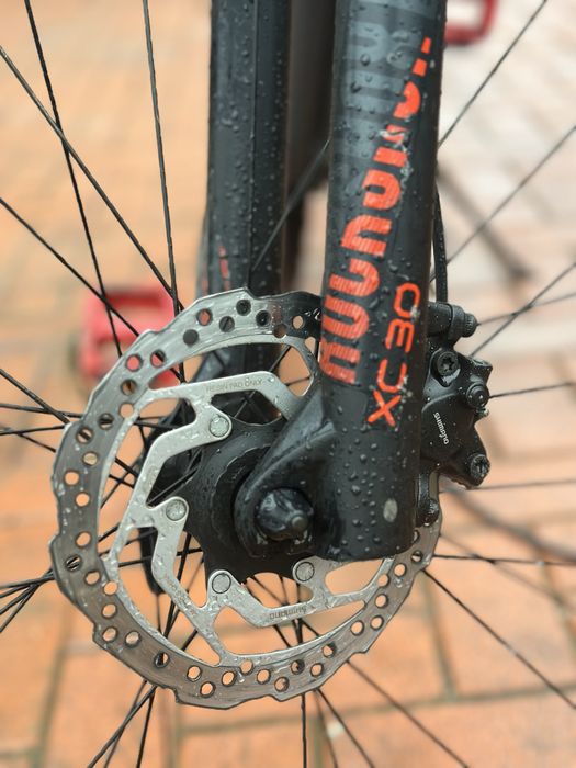 Bicicleta MTB cube attention HPA 2019