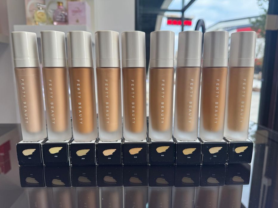 FENTY by Rihanna Fond de ten super lux , 100% originale