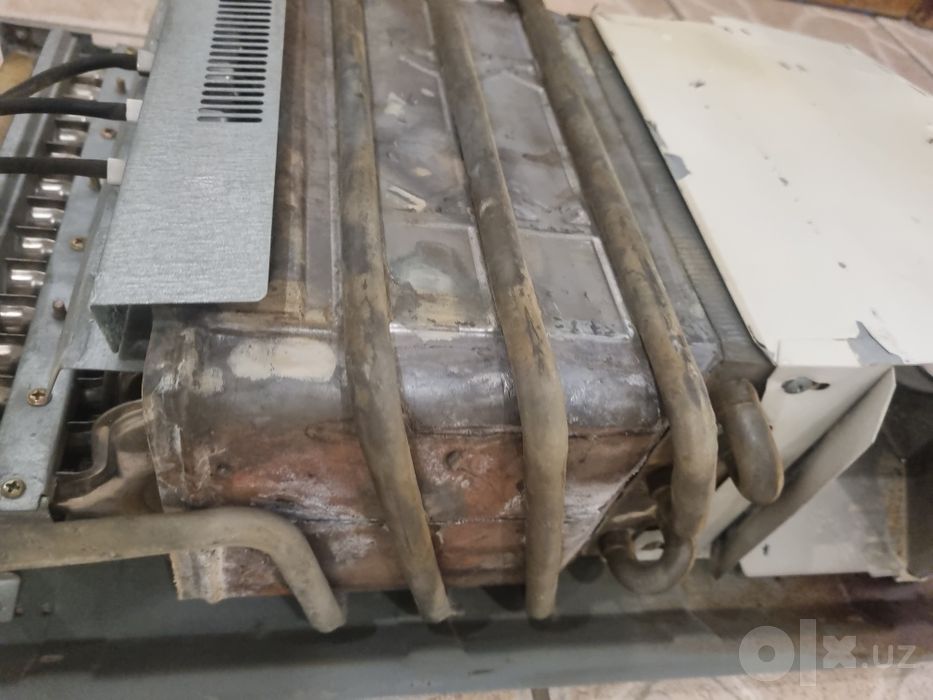 Продаю проточный газовый водонагреватель