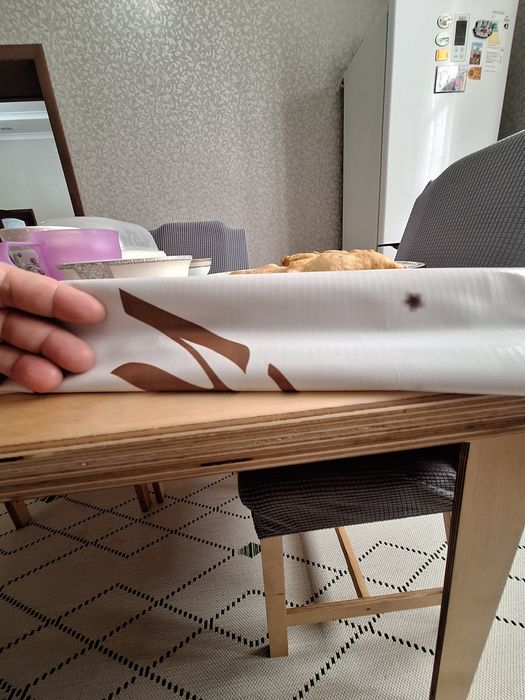 Продам стол с 6 стулями