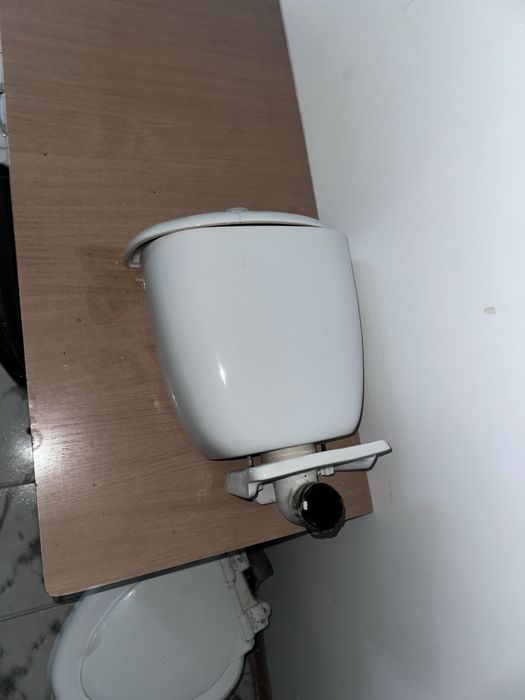 Унитаз с бочком бу