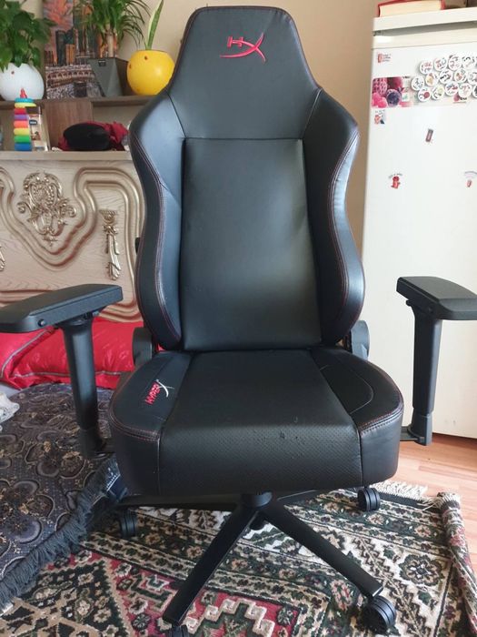HyperX kreslo sotiladi idial holatta