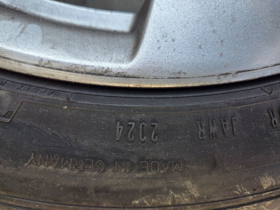 Зимни гуми с джанти Мерцедес w212 5x112