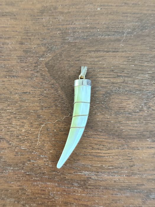 Седефена висулка