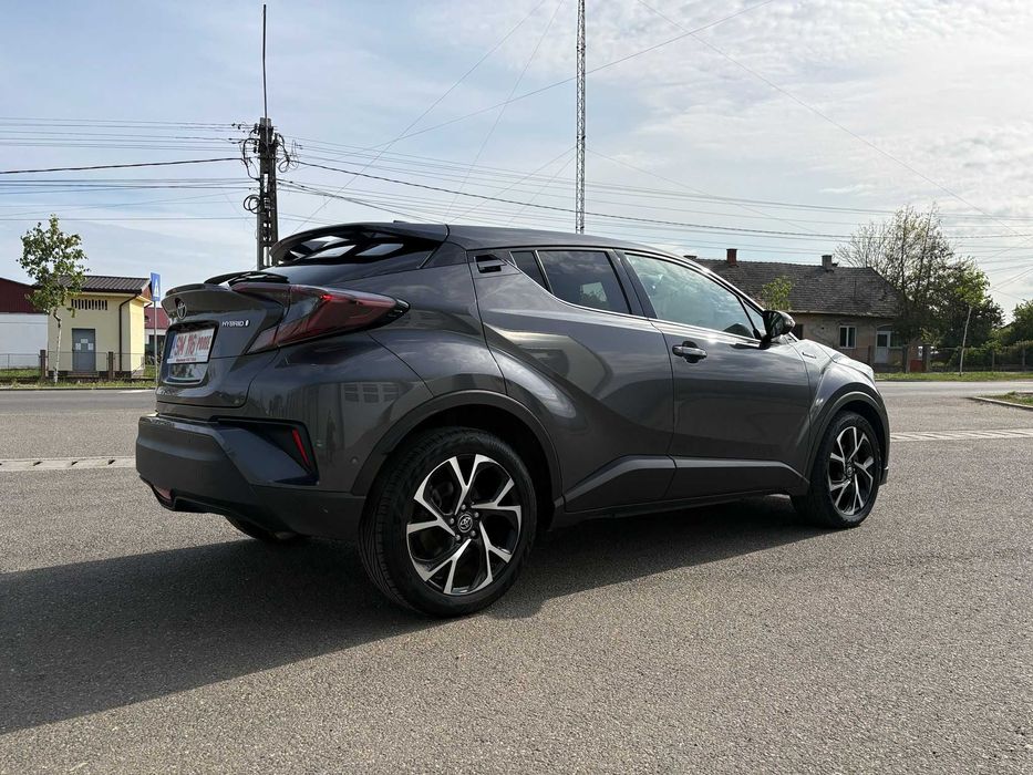 TOYOTA C-HR / 2019 / 1.8 HYBRIDE 122 CP / E6 / AUTOMAT / 165.000 km