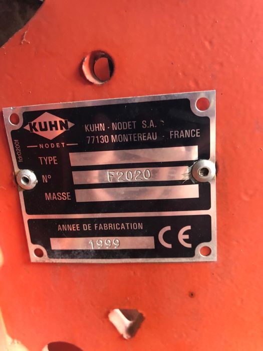 Semănătoare porumb Kuhn planter