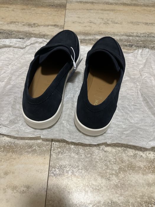 Обувки Geox нови