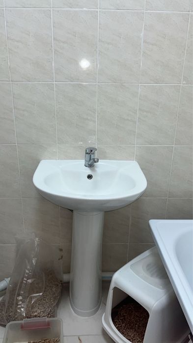 Продам раковину тюльпан