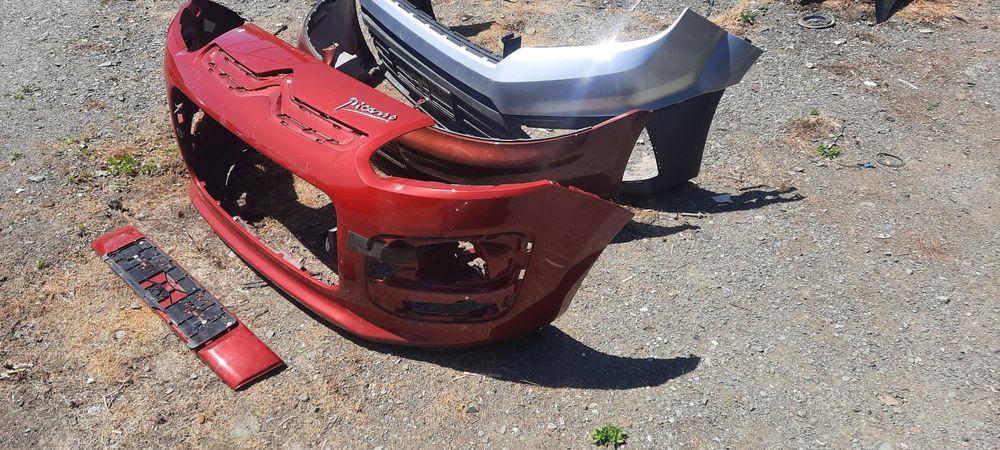 Сотроен с3 пикасо предна броня