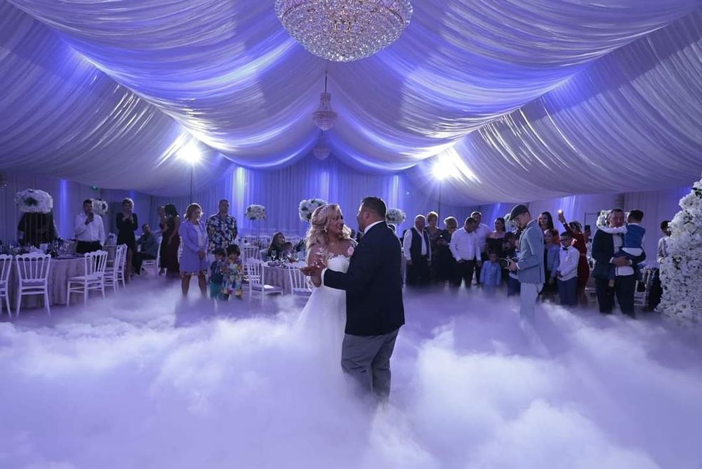 Artificii,Fum greu,Gheata carbonica,Artificii de zii,Baloane Explozive