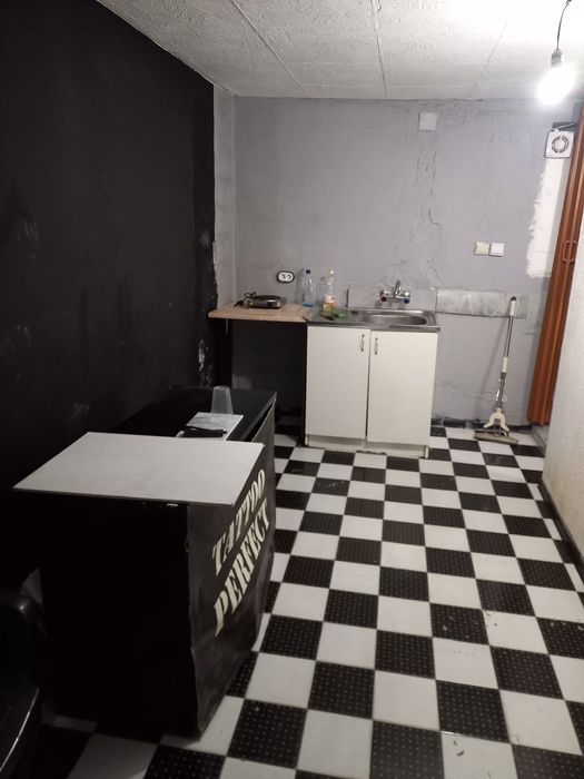 Квартира сутерен