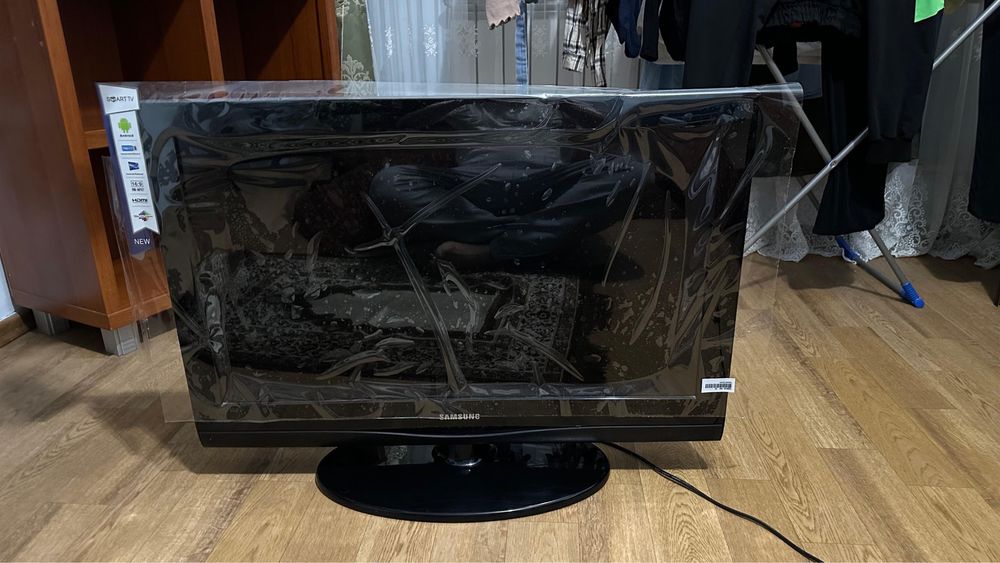 Телевизор Samsung