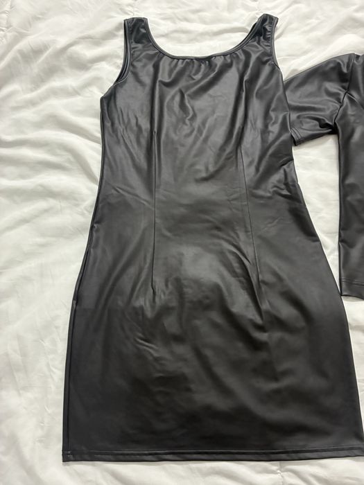 Нов комплект рокля със сако.