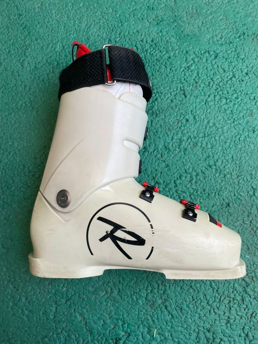 Set ski uri cu clăpari și bete